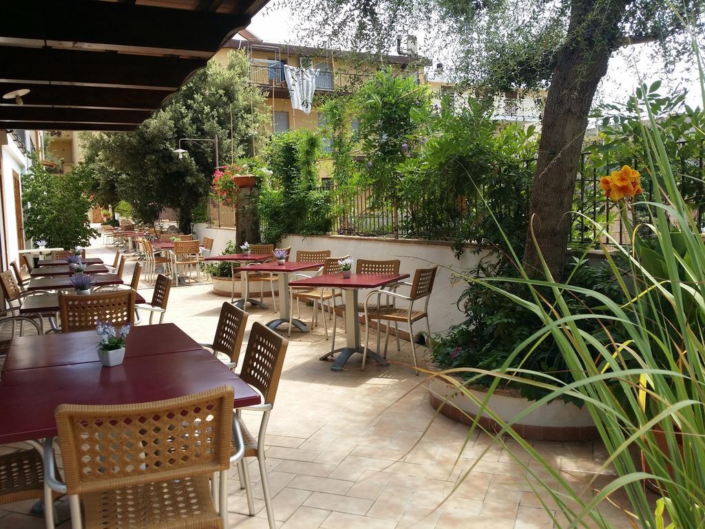 Hotel Plammas Santa Maria Navarrese Exterior foto
